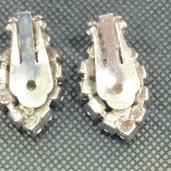 Antique rhinestone clip earrings - Picture 2 of 2